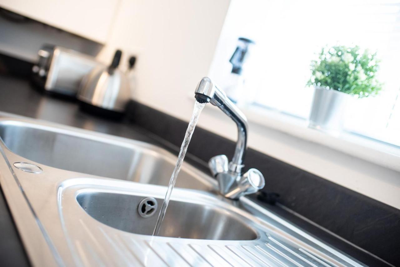 Spacious 2 Bedroom Apartment Newcastle/เกทส์เฮด ภายนอก รูปภาพ
